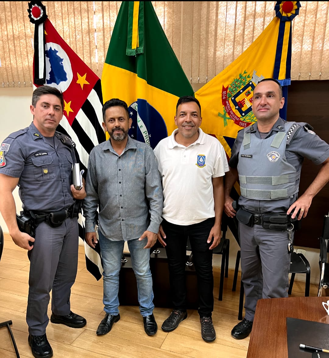 Capitão Santos, presidente Dega Padaria, Adriano Arruda(Conseg) e sargento Montosa