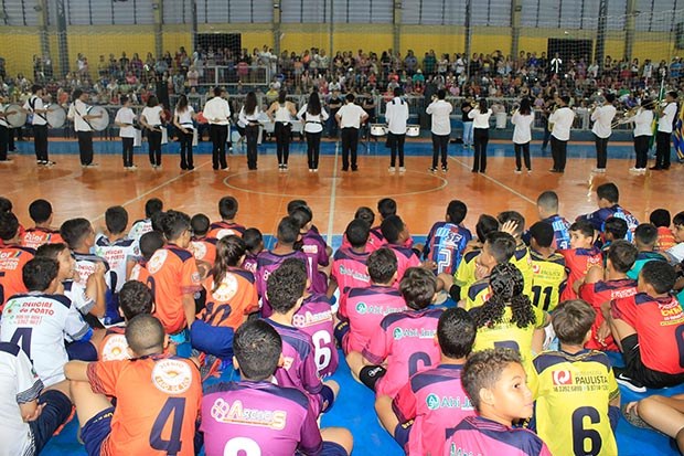 Vista parcial da abertura do campeonato