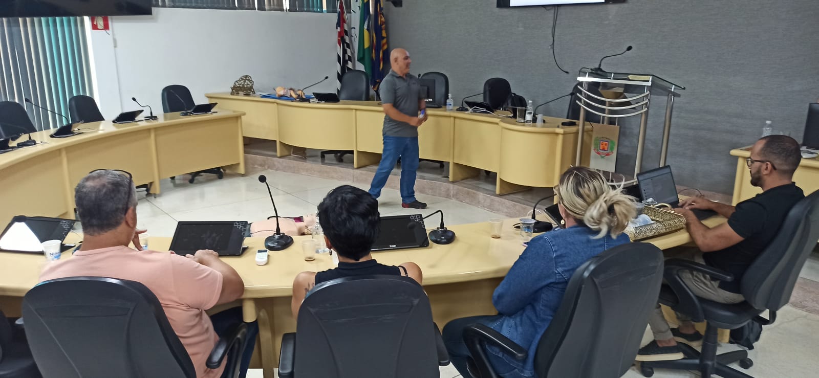 Vista parcial da palestra de capacitação. (Imagem: Denílson Lopes