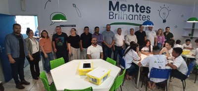 Vereadores de Américo Brasiliense e integrantes do projeto